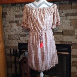 Cute dress! Worn once